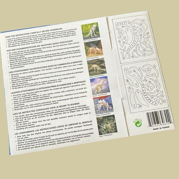 Wooden 3D Plesiosaurus Puzzle - Picture 2 of 3